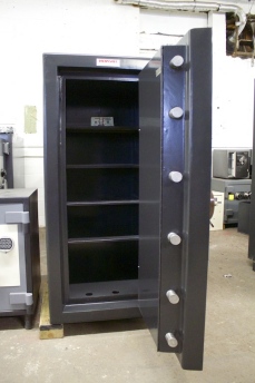 Used 5020 SLS Bankers Jewelry TRTL30X6 Equivalent High Security Safe